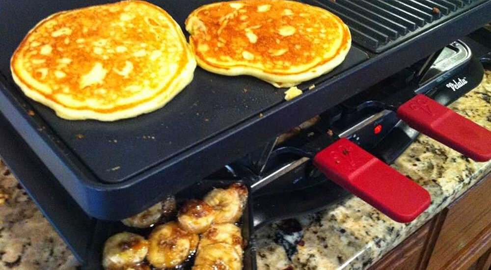 Приготовление блинов на электрическом гриле Жарка блинов на электрогриле