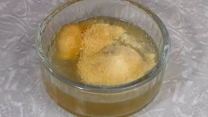 Растворение желатина в курином бульоне Желатин в бульоне